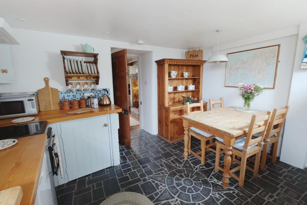 Niver Dew Holiday Cottage Lower Boscaswell 외부 사진