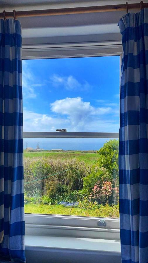 Niver Dew Holiday Cottage Lower Boscaswell 외부 사진
